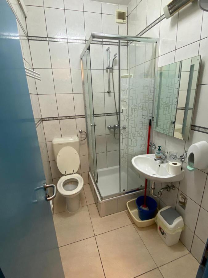 Blue Wave Apartments ตูรันญ์ ภายนอก รูปภาพ